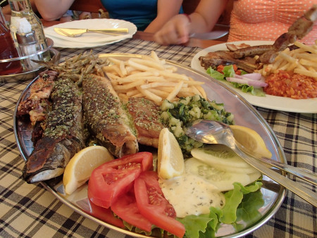 riba za dvije osobe
